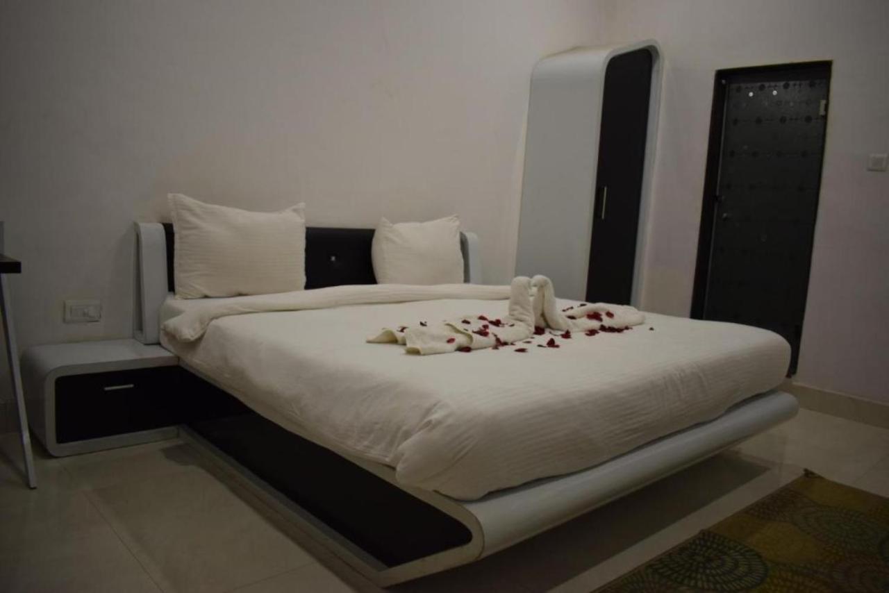 Hotel The Hills, Ambikapur Exterior foto